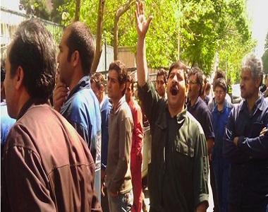 Demonstration of the workers of Zagros Steel factory
