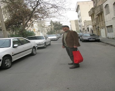 Bahman Ahmadi Amoui returned to prison