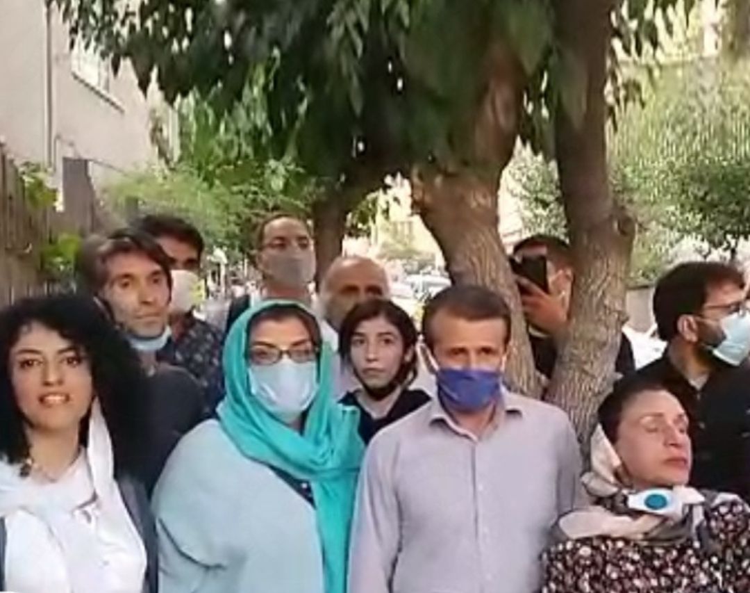 Lawsuit Filed Against 9 Civil Activists Including Narges Mohammadi After Protests in Tehran
